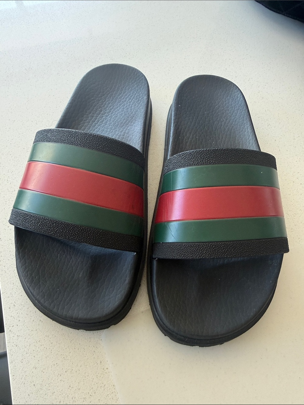 Gucci Women's Black Slides with Green and Red Stripe